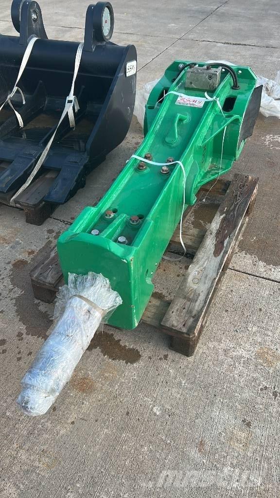 Montabert M 900 Hammer / Brecher