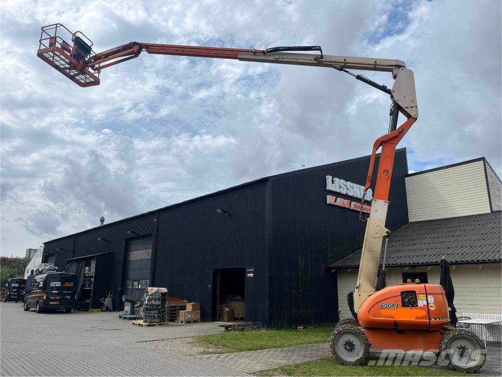 JLG 600 AJ Gelenkteleskoparbeitsbühnen