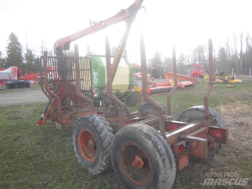 Patu 500 + Metsäkärry Forstanhänger