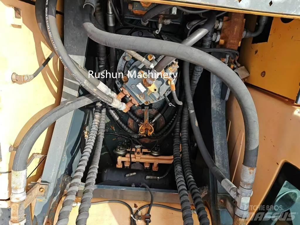 Hyundai 305 Raupenbagger