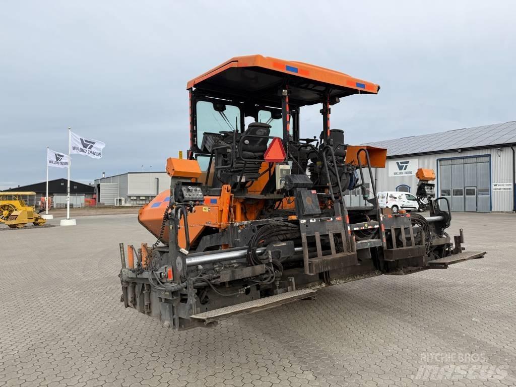 CAT AP 555 E Strassenfertiger