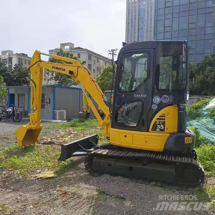 Komatsu PC35MR Raupenbagger