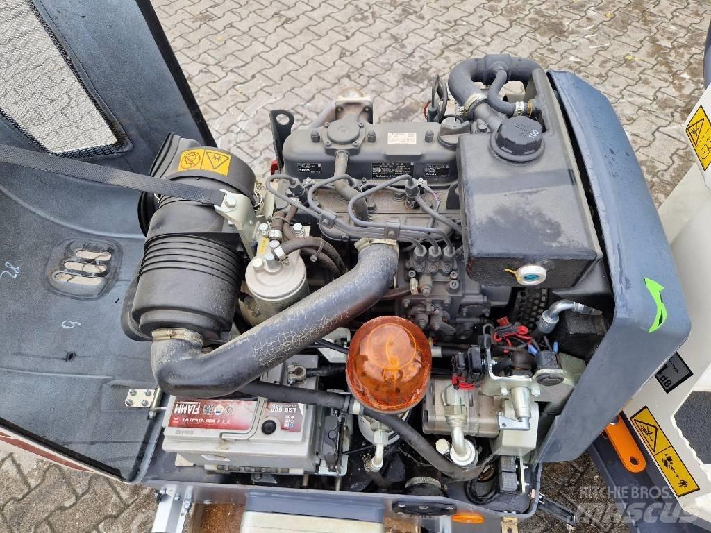 Dynapac CC 900 Erdbauwalzen