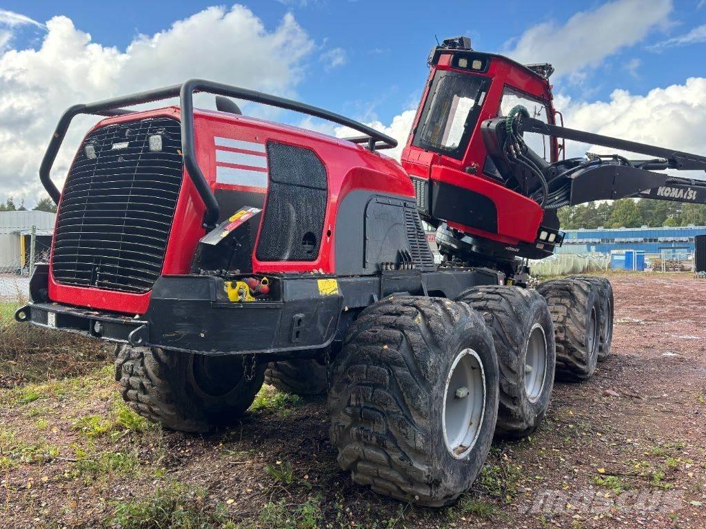 Komatsu 931XC Harvester