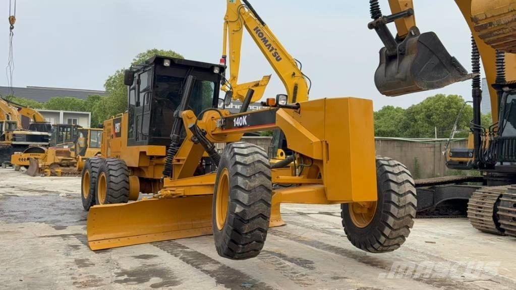 CAT 140K Grader