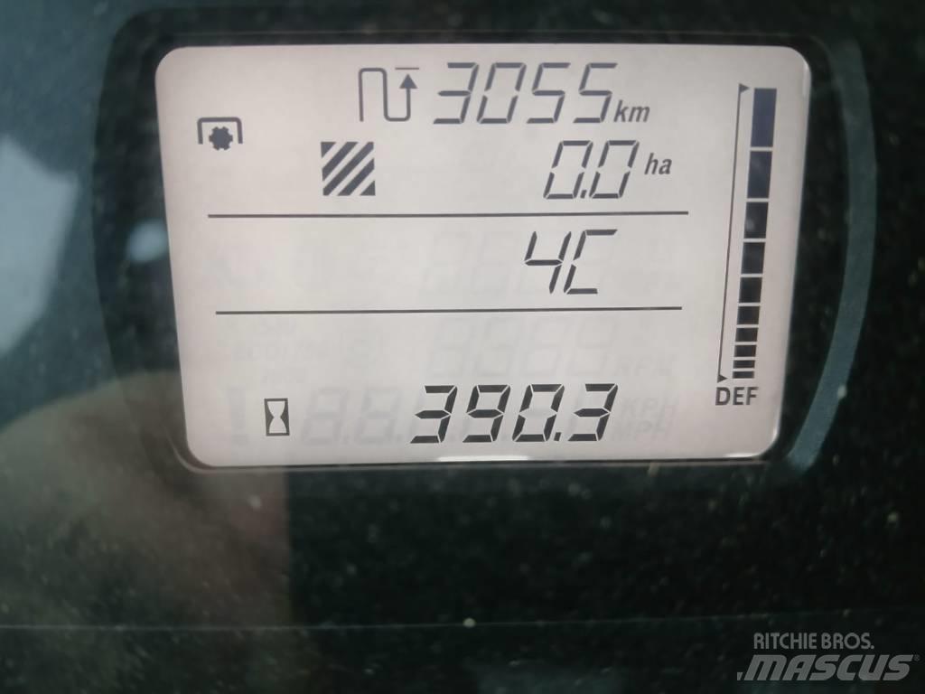Valtra A135ht Traktoren