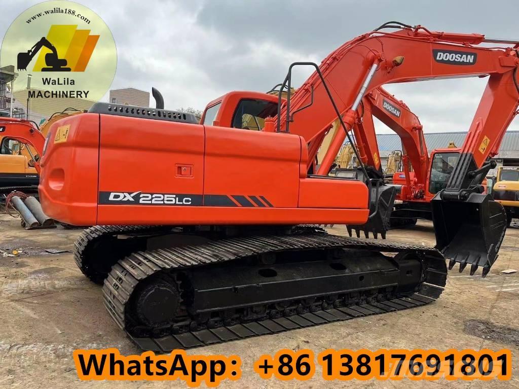 Doosan DX 225 LCA Raupenbagger