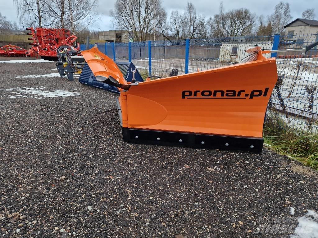 Pronar PUV 3600HD Schneeschilde und -pflüge