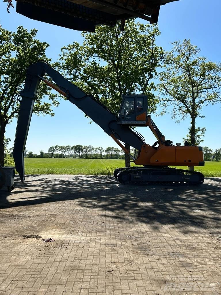 Sennebogen 835 R Materialumschlag