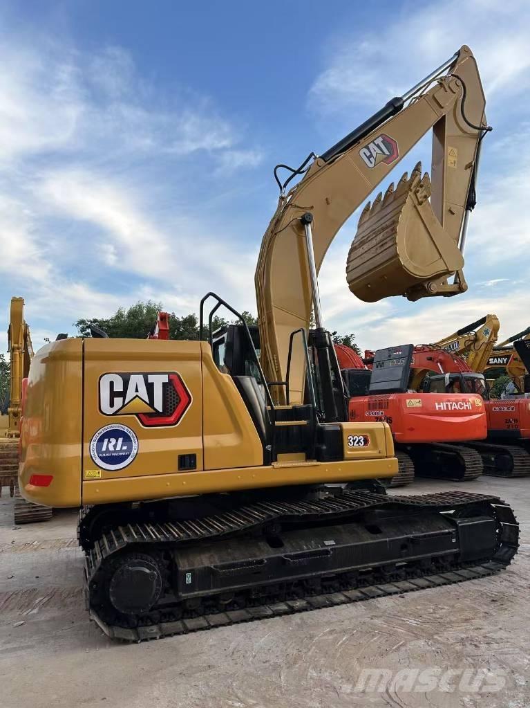 CAT 323GC Raupenbagger