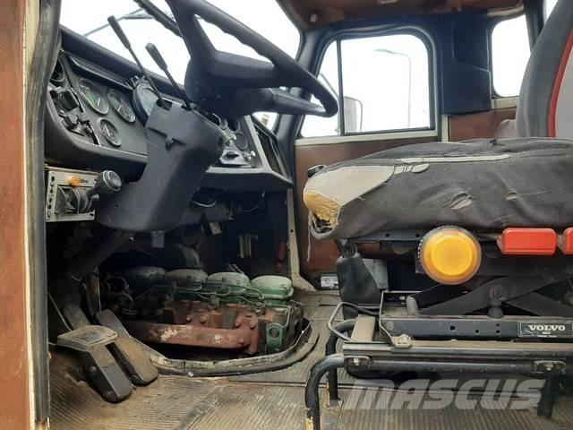 Volvo N 10 Sattelzugmaschinen