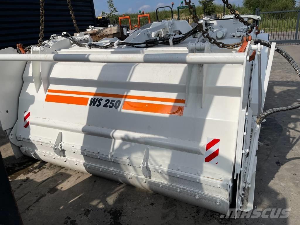 Wirtgen WS 250 Asphalt-Recycler