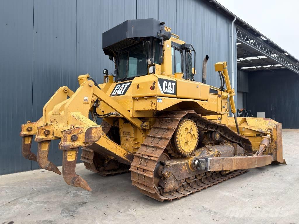 CAT D6T XL Bulldozer
