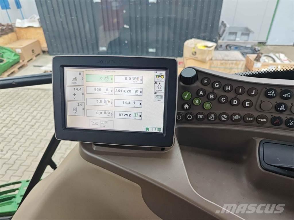 John Deere 6210R Traktoren