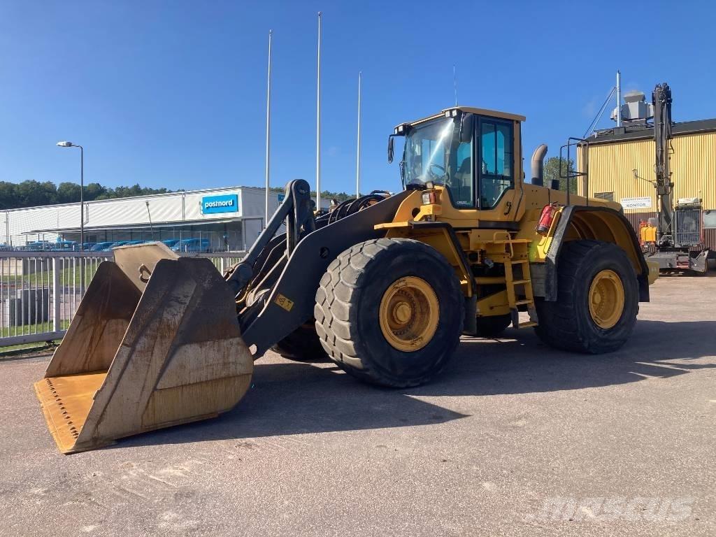 Volvo L 220 F Radlader