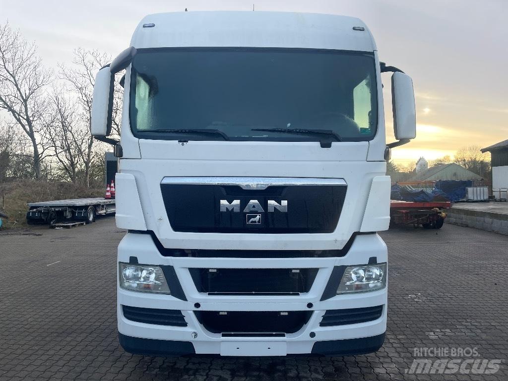 MAN 26.480 Autotransporter