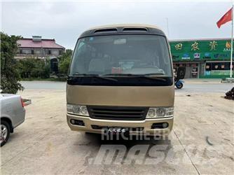 Toyota Coaster Minibusse