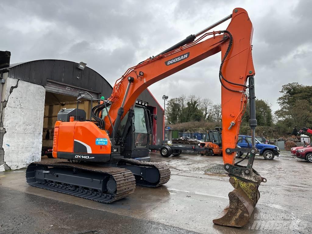 Doosan DX 140 LCR Raupenbagger
