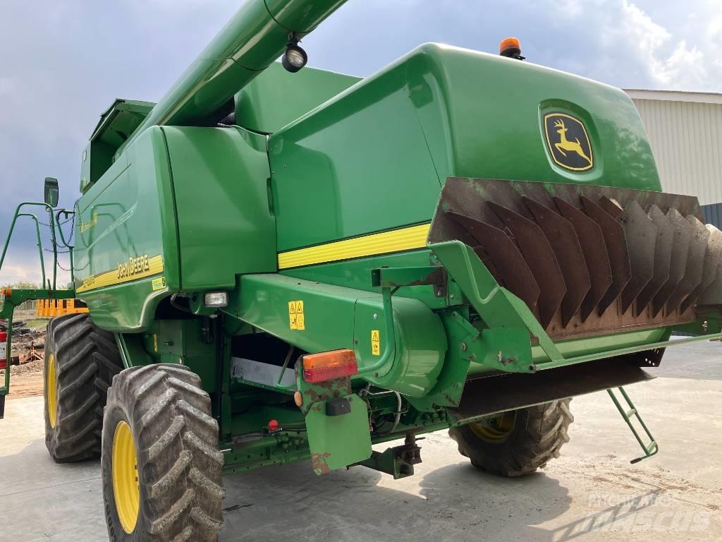 John Deere 9680 WTS Mähdrescher