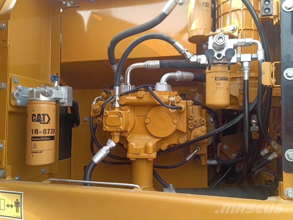 CAT 323 D2L Raupenbagger