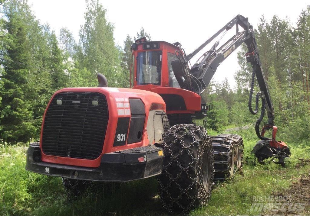 Komatsu 931 Harvester