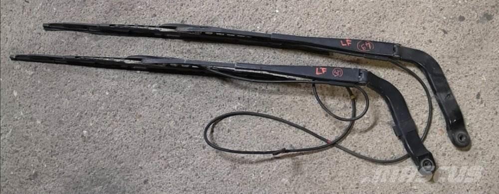 DAF LF STĚRAČE Transport Sonstige