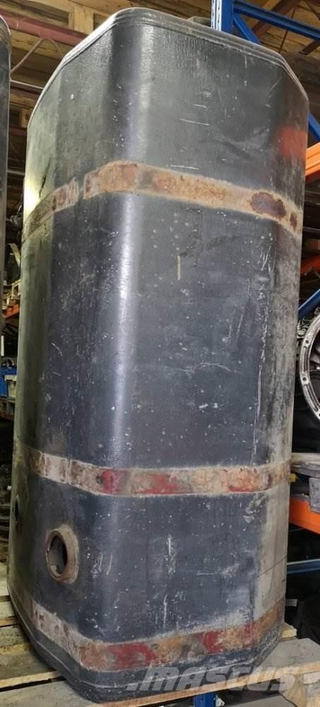  PALIVOVÁ NÁDRŽ IVECO Transport Sonstige