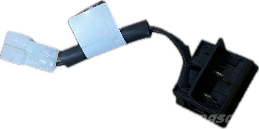  PŘEPÍNAČ DAF LF, CF, XF Transport Sonstige