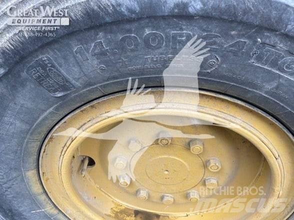 CAT 120G Grader