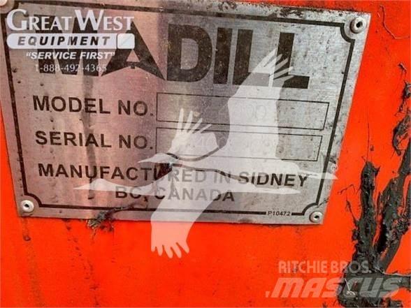 Madill 4000 Gelenkausleger Lader
