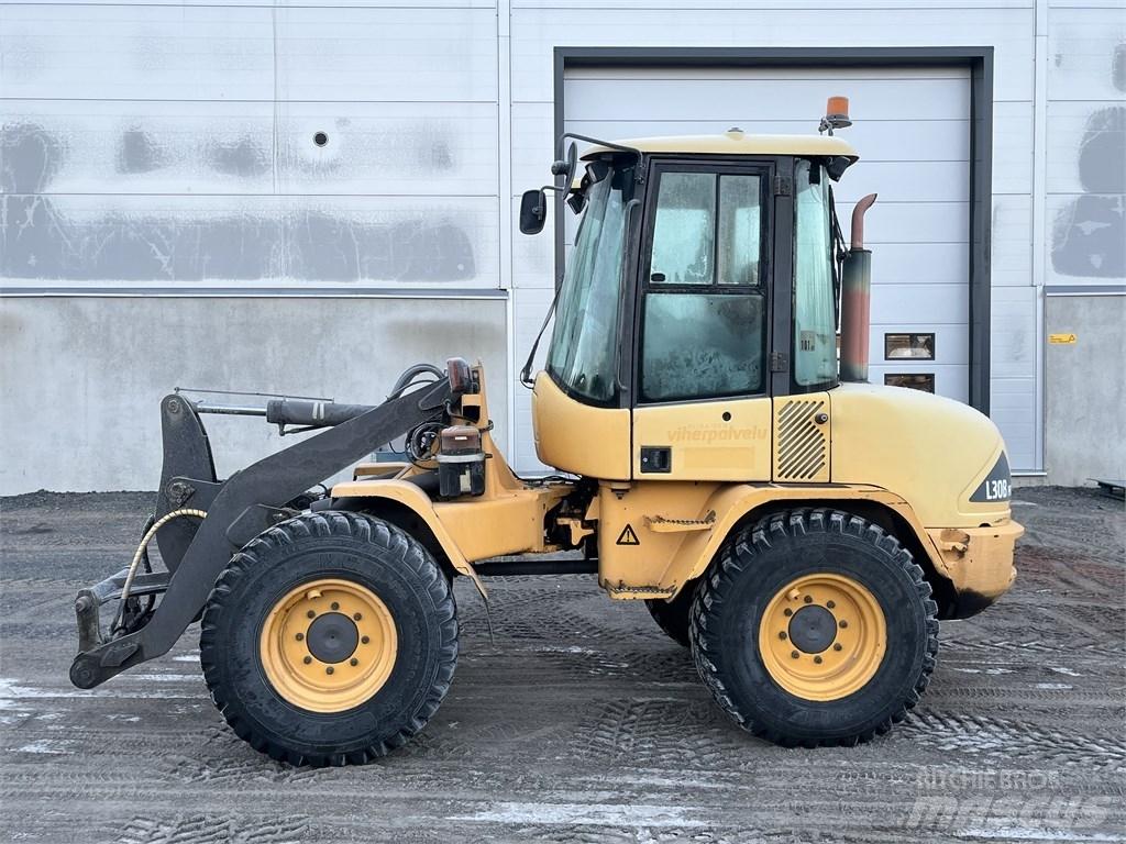 Volvo L 30 B Radlader