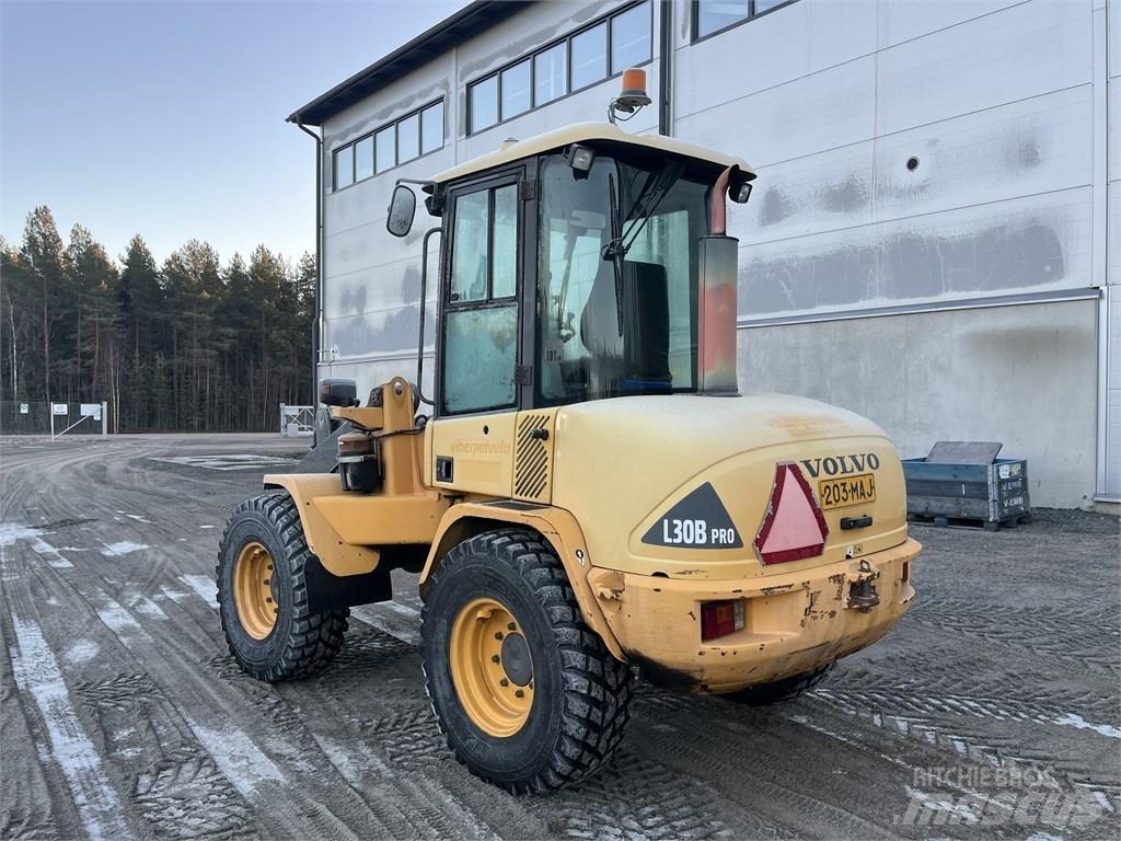 Volvo L 30 B Radlader