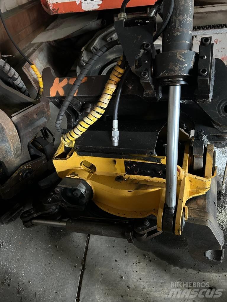 Engcon Tiltrotator Rotationsschaufel