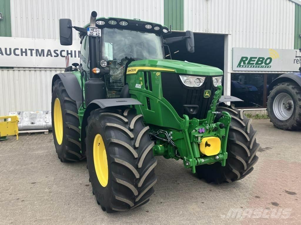 John Deere 6R215 Traktoren