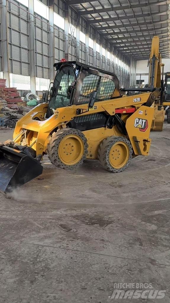 CAT 262 D Kompaktlader