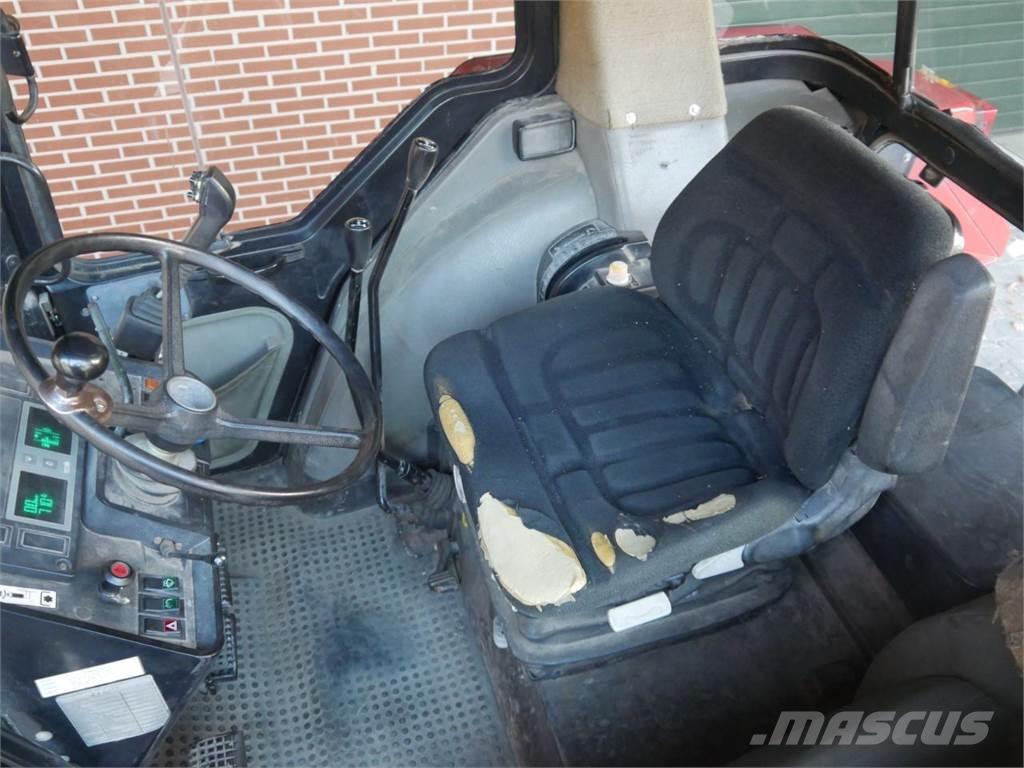 Case IH 844 XL+ Traktoren