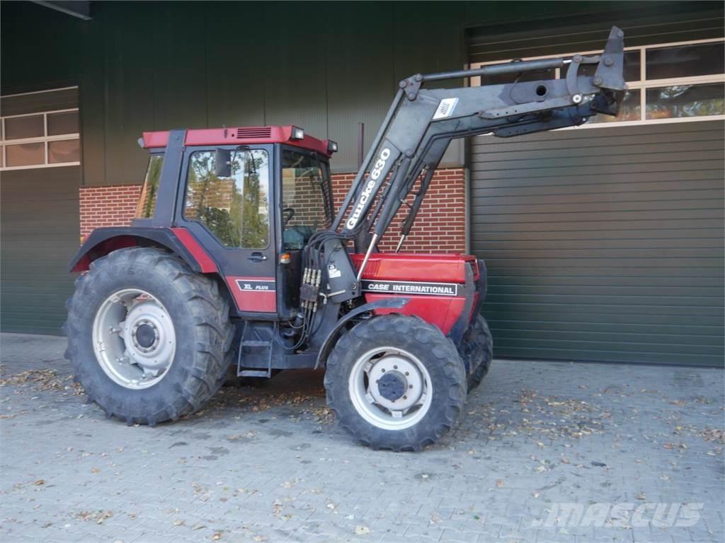 Case IH 844 XL+ Traktoren