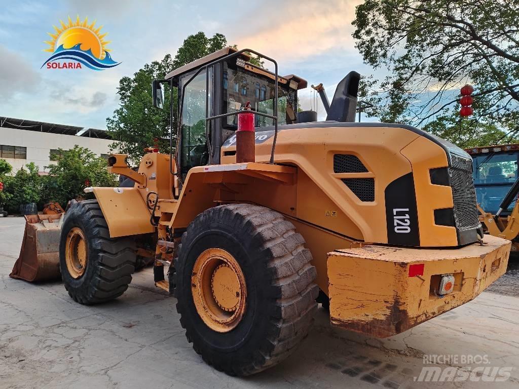 Volvo L 120 Radlader