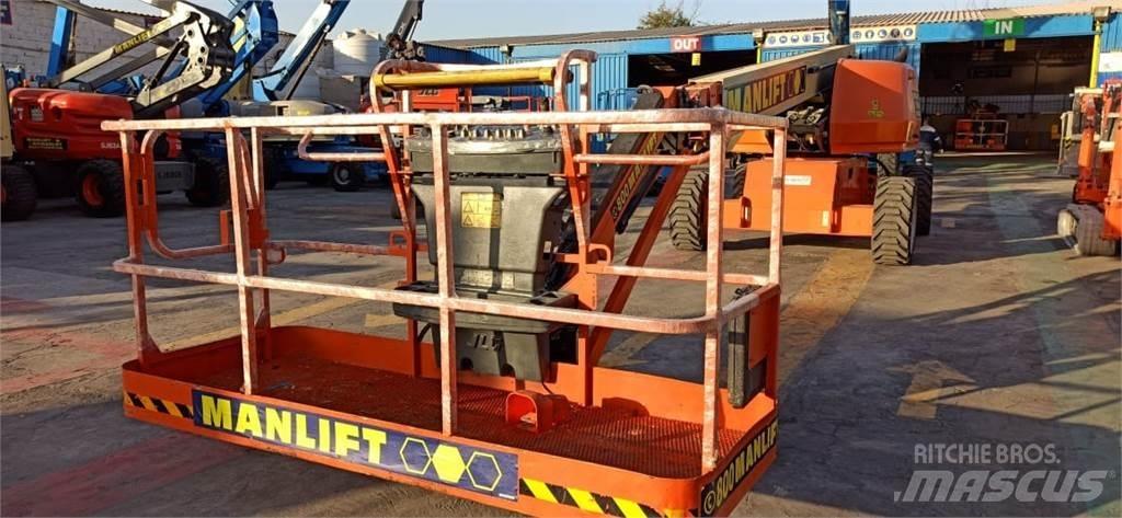 JLG 460SJ Teleskopbühnen