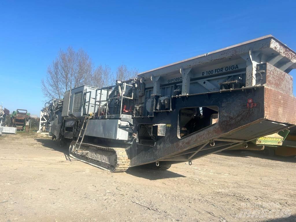 GIPO R100 FDR GIGA Mobile Brecher