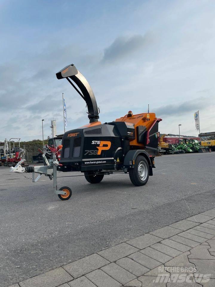  Först ST6P Holzhäcksler