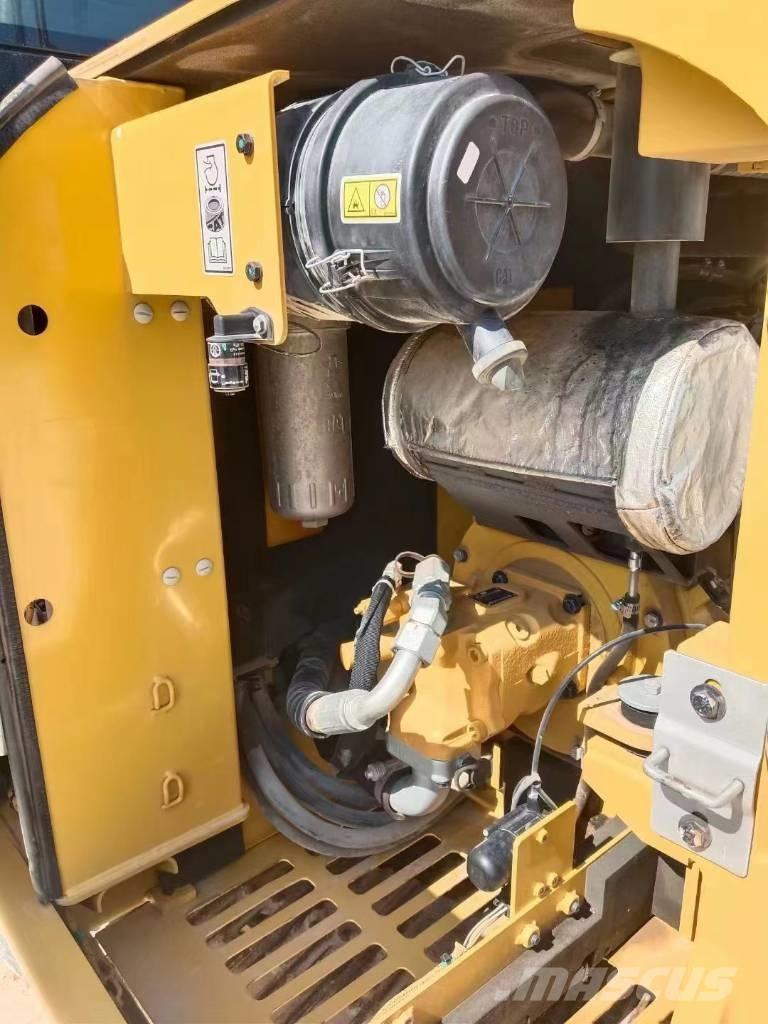CAT 305.5 E2 Minibagger < 7t