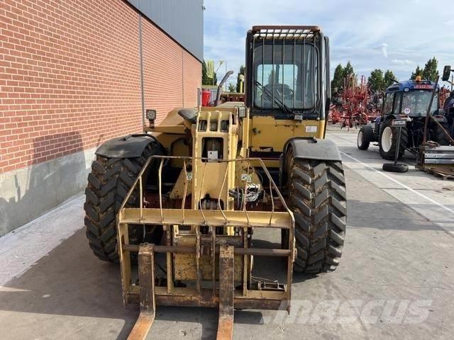 CAT TH62 Teleskoplader für Landwirtschaft