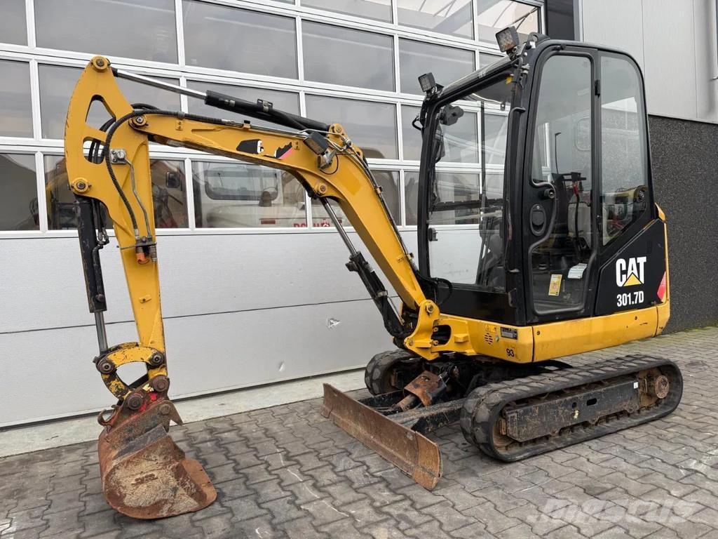 CAT 301.7D Minibagger < 7t