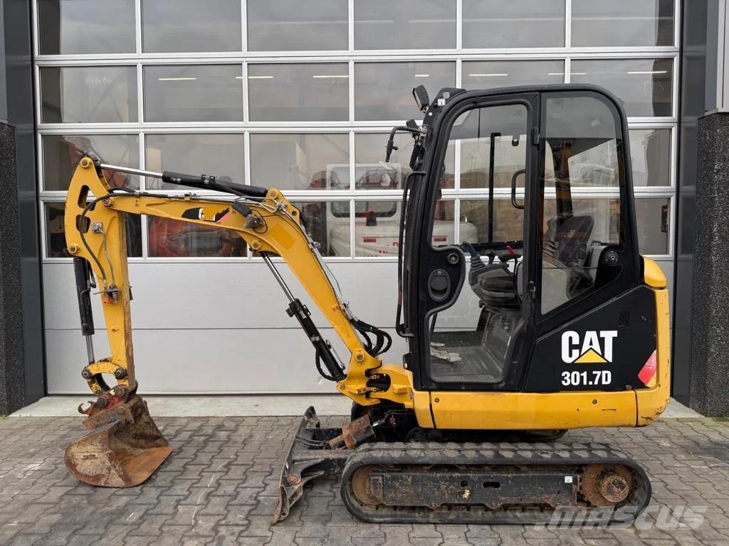 CAT 301.7D Minibagger < 7t