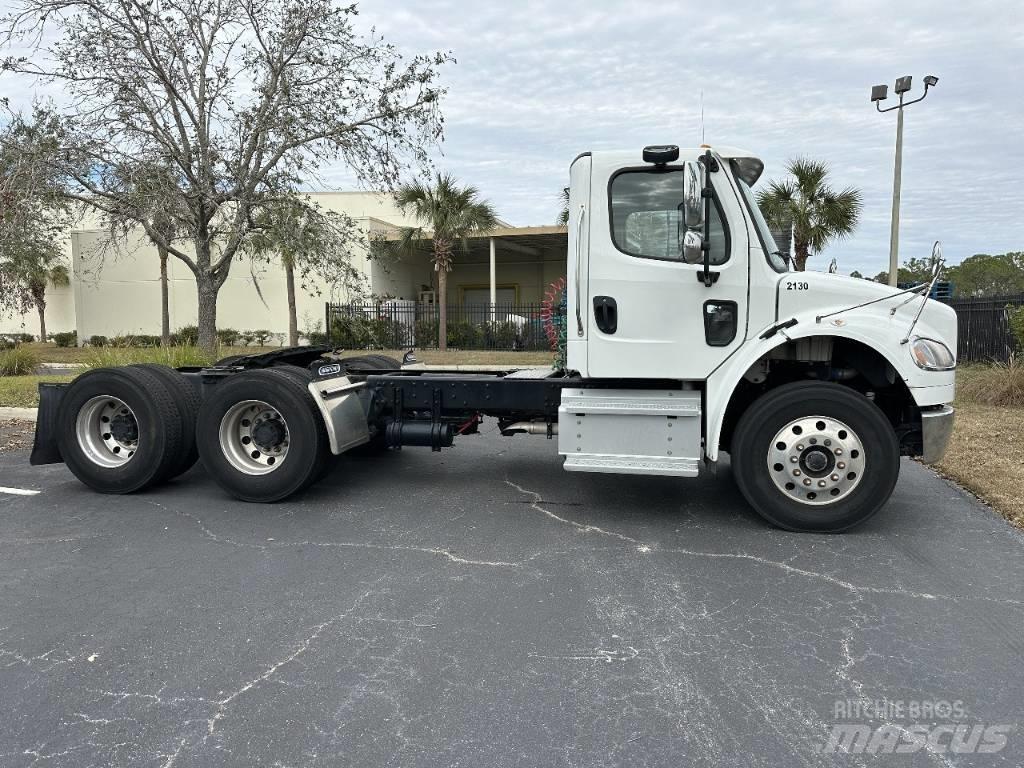 Freightliner M2 Sattelzugmaschinen