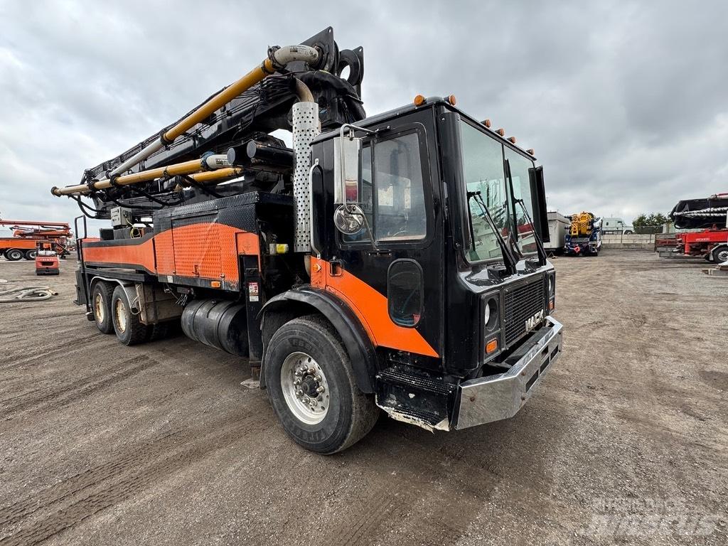 Putzmeister 36 M Betonpumpen