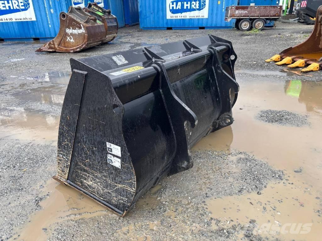 CAT 906 Radlader