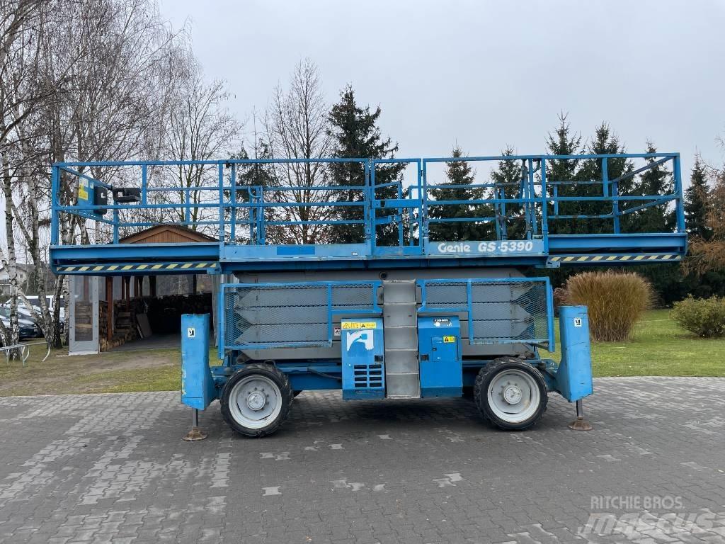 Genie GS 5390 RT Scheren-Arbeitsbühnen