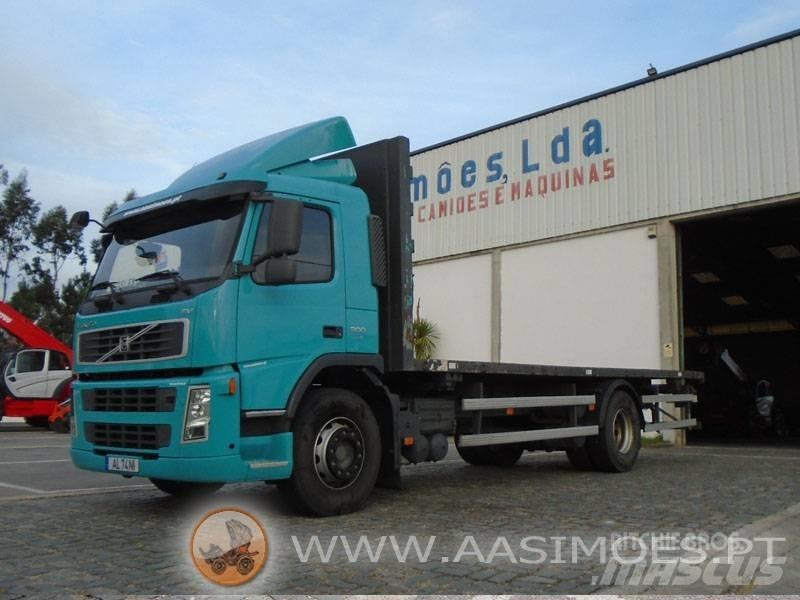 Volvo FM 9 300 Pritschenwagen/Pritschenwagen mit Seitenklappe